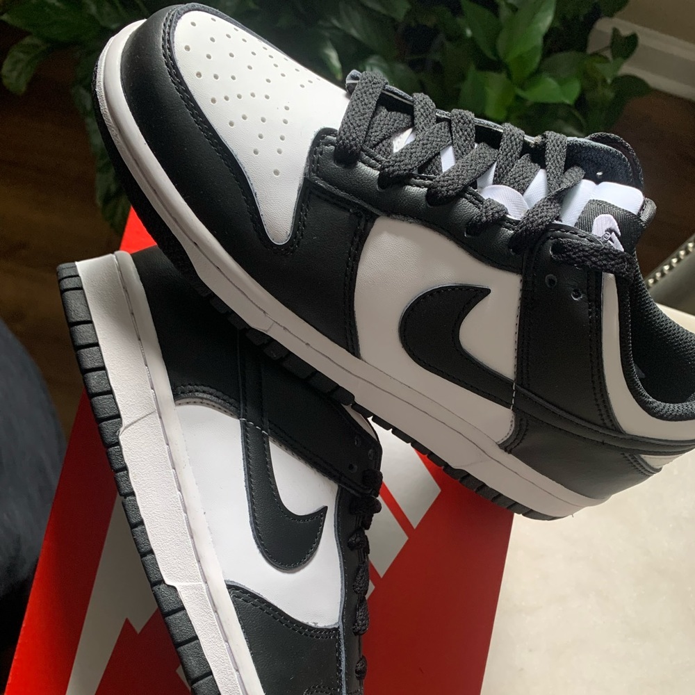 Nike Dunk Low GS Size 6.5